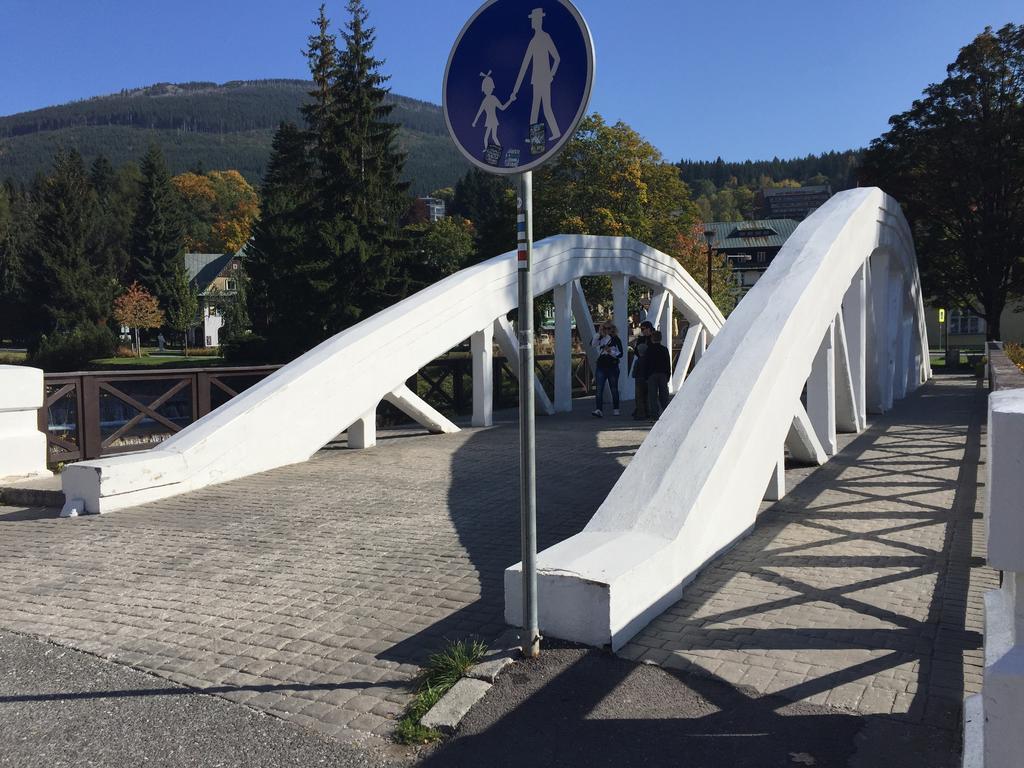 Lucni Dum Apartment Špindlerŭv Mlýn Luaran gambar
